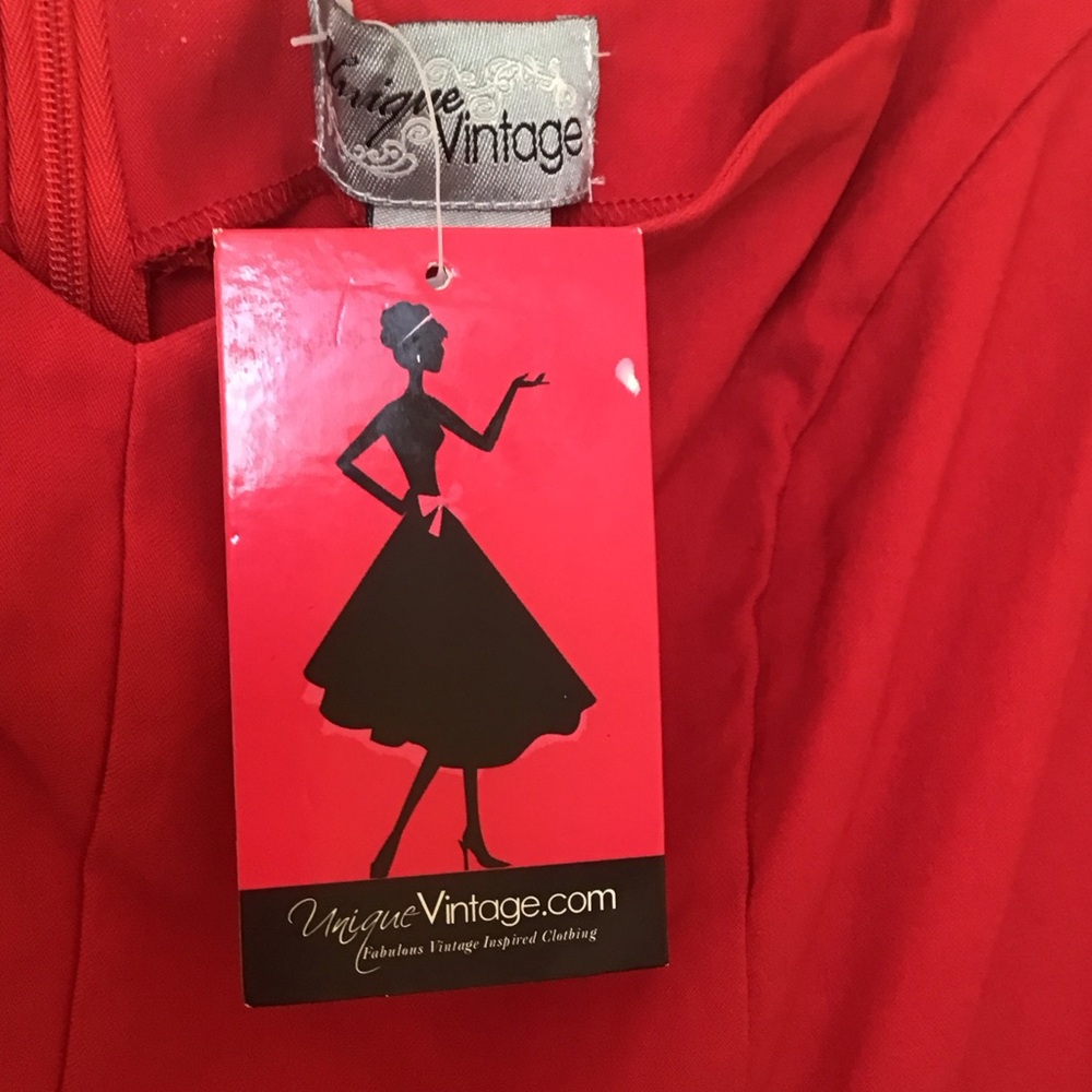 Unique Vintage Red Dress - Size 2XL - Picture 3 of 7